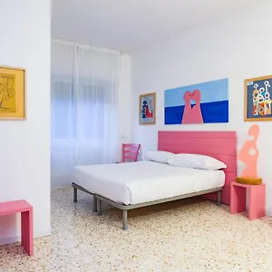 Hotell Lia Art